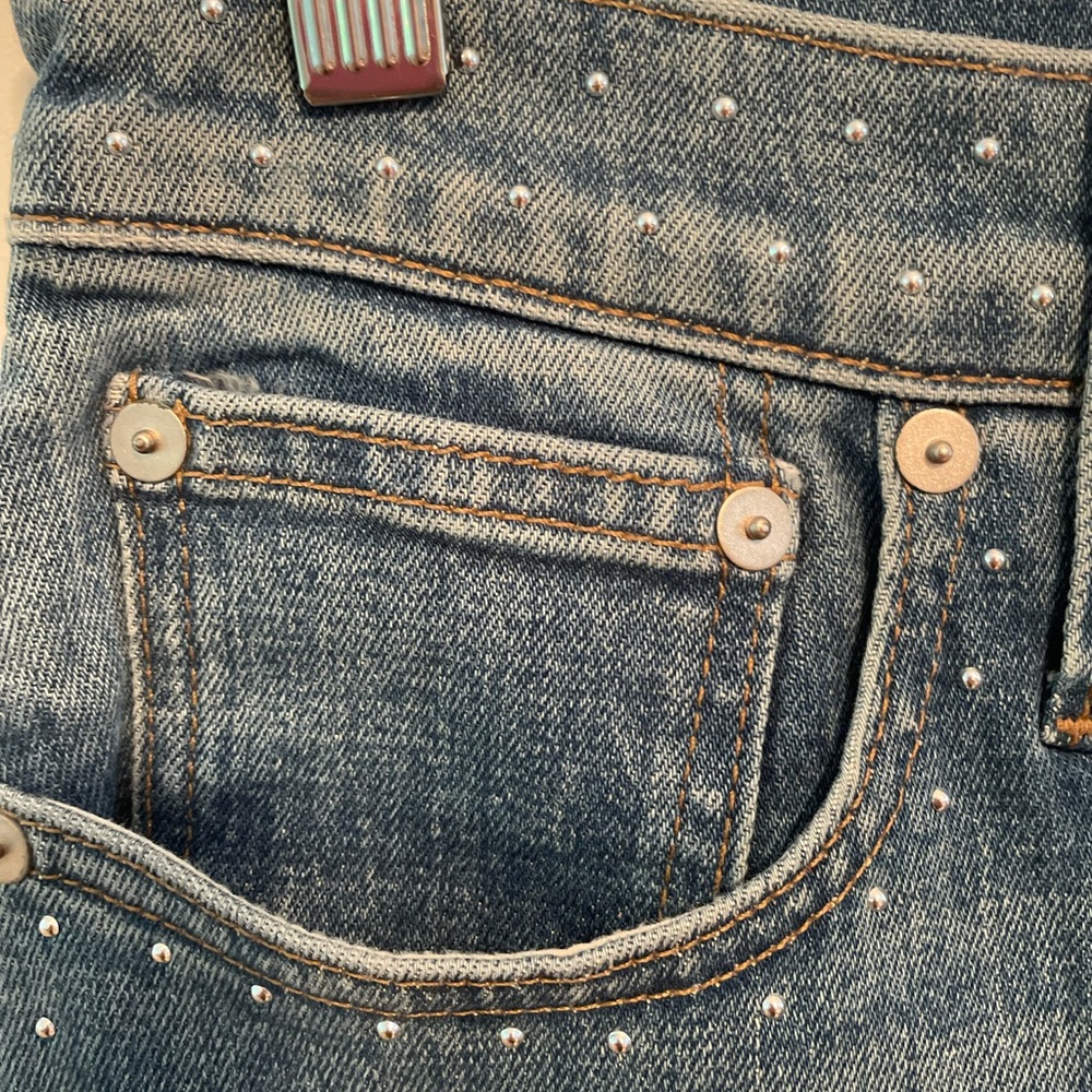 Madewell slim wide leg crop studded jeans. Size 27